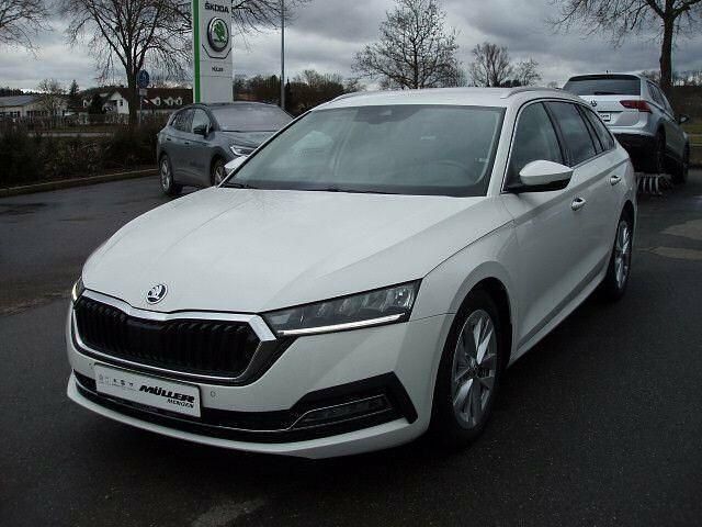 Gebraucht Skoda Octavia Style 150 PS (110 kW) 2021 Candyweiss Kombi