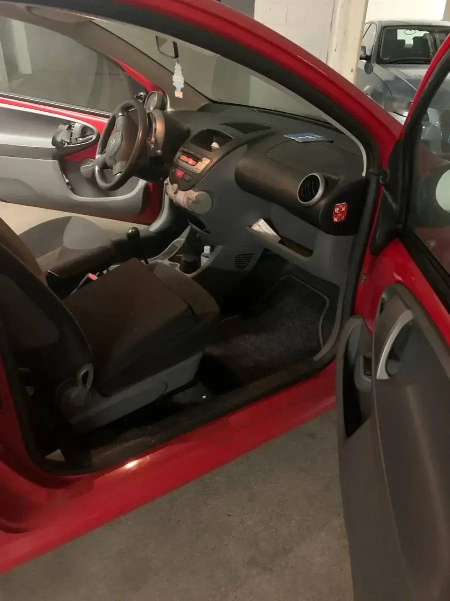 Gebraucht Citroën C1 68 PS (50 kW) 2008 Rot Kleinwagen
