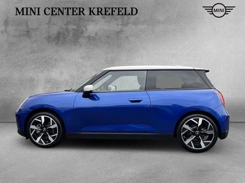 Gebraucht Mini Cooper SE 160 kW (218 PS) 2024 Blau Kleinwagen