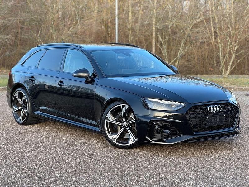 Gebraucht Audi RS4 Sport 450 PS (330 kW) 2022 Schwarz Kombi