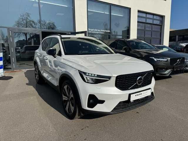 Gebraucht Volvo XC40 Plus 261 PS (191 kW) 2022 Weiss SUV