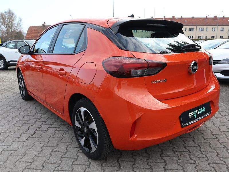 Gebraucht Opel Corsa-e Edition 100 kW (136 PS) 2022 Orange Kleinwagen