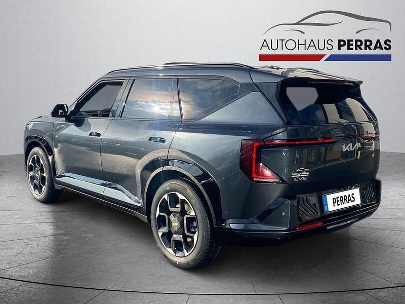 Neu Kia EV5 Launch Edition 160 kW (218 PS) 2026 Grau SUV