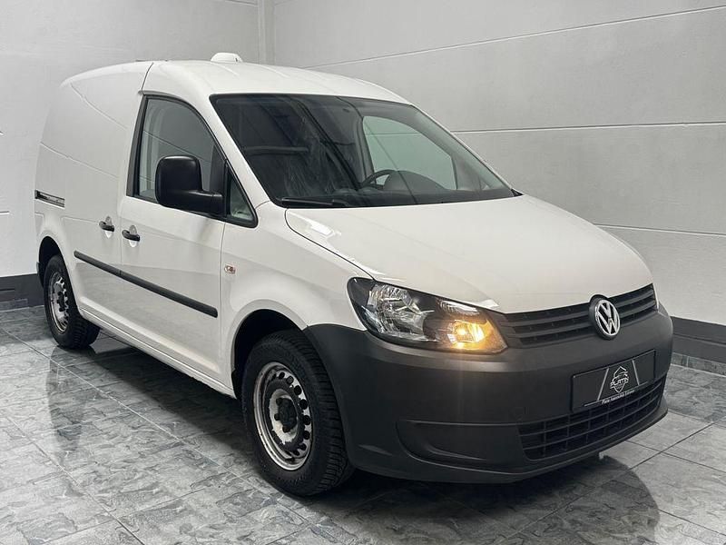 Weiß Gebraucht 2014 VW Caddy Van / Kleinbus | 5.490 € (Guter Preis) - Bild 1/4
