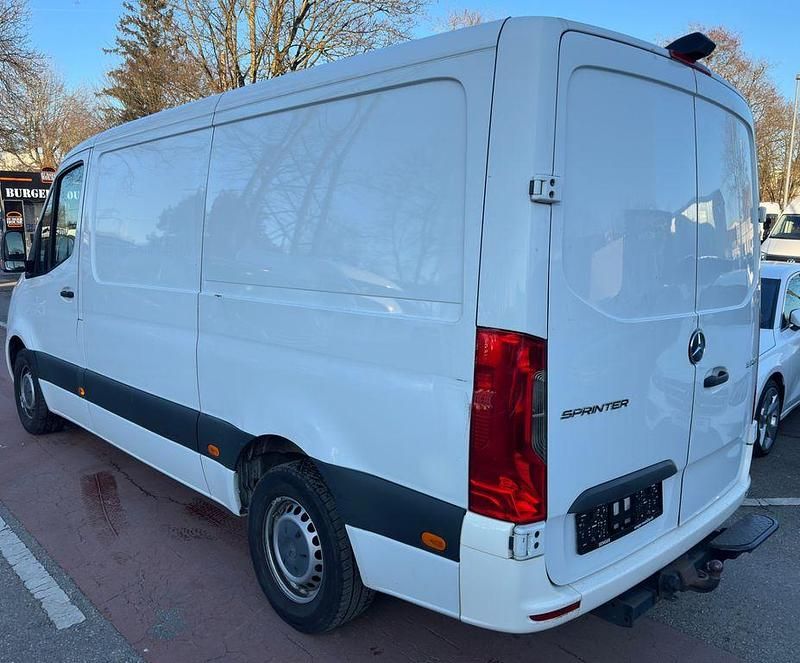 Gebraucht Mercedes Sprinter 143 PS (105 kW) 2019 Weiß Van