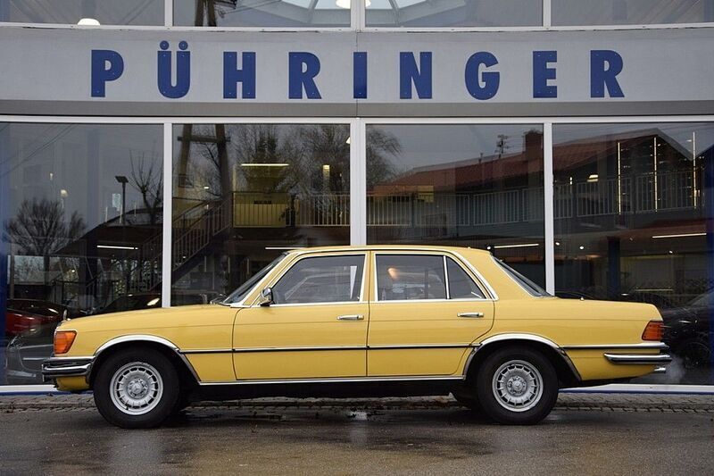 Gelb Gebraucht 1974 Mercedes S280 Limousine | 12.900 € - Bild 1/4
