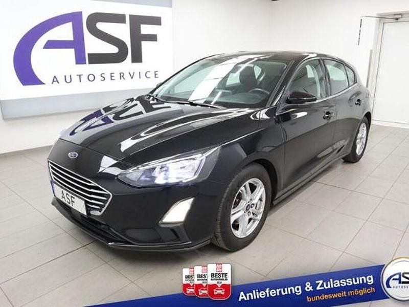 Obsidianschwarz Gebraucht 2020 Ford Focus Cool & Connect Limousine | 12.970 € (Superpreis) - Bild 1/3