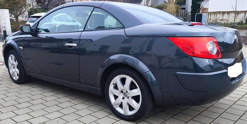 Gebraucht Renault Mégane Cabriolet Exception 131 PS (96 kW) 2008 Grau Cabrio