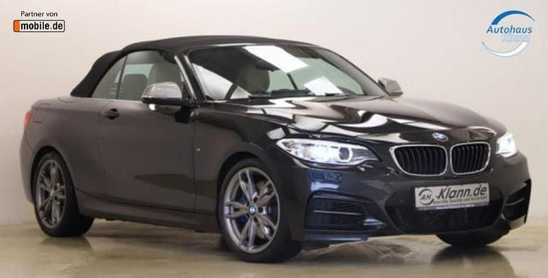 Schwarz Gebraucht 2016 BMW M235 Shadowline Cabrio | 27.999 € (Fairer Preis) - Bild 1/4