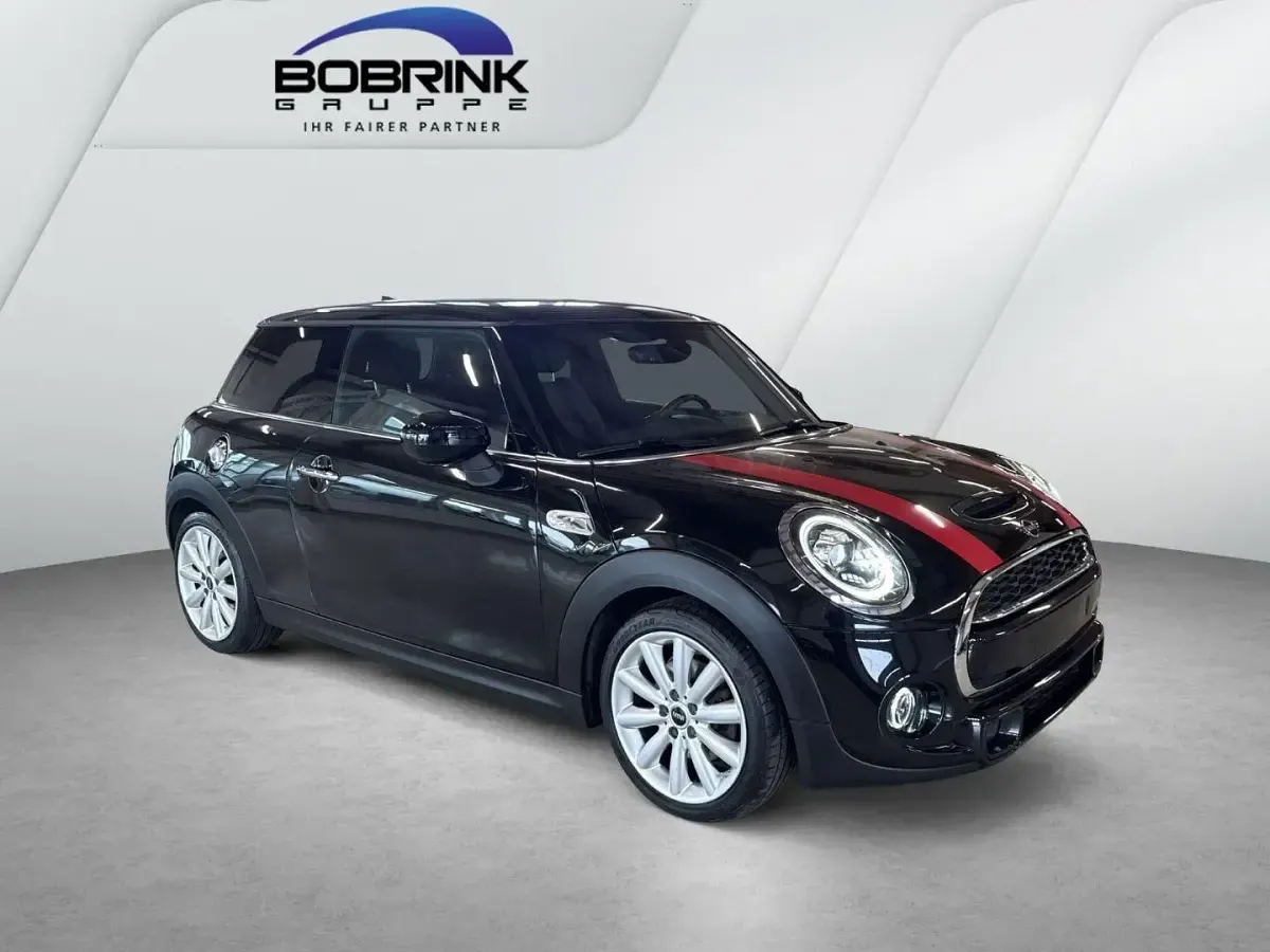 Gebraucht Mini Cooper S 192 PS (141 kW) 2020 Schwarz Kleinwagen
