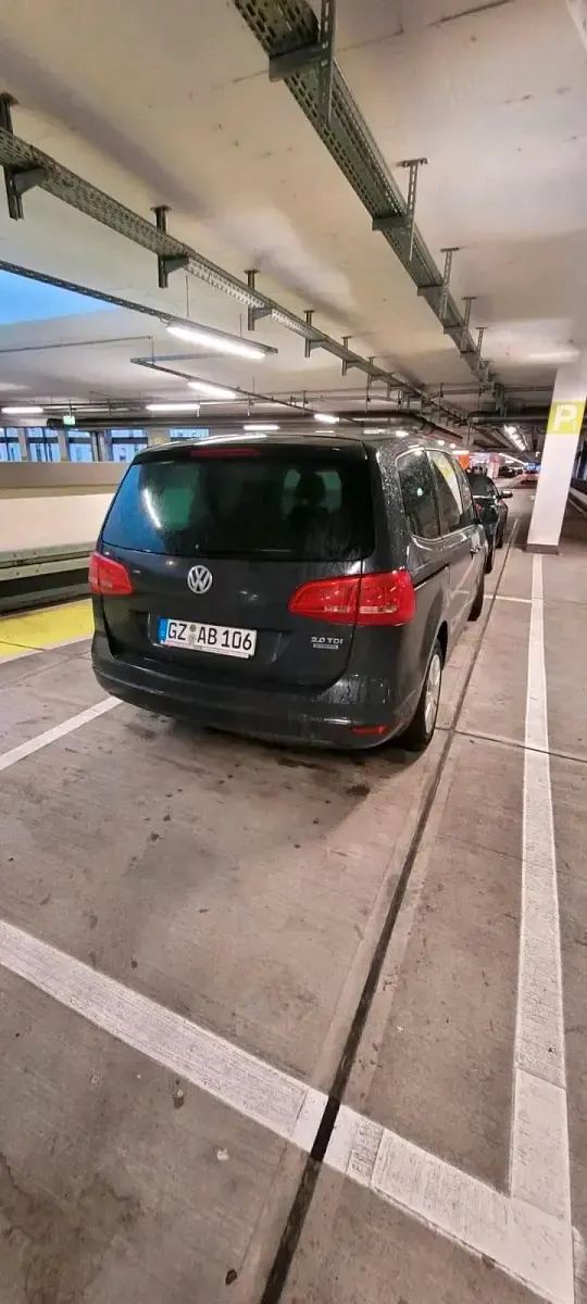 Gebraucht VW Sharan 140 PS (102 kW) 2011 Grau Van / Kleinbus