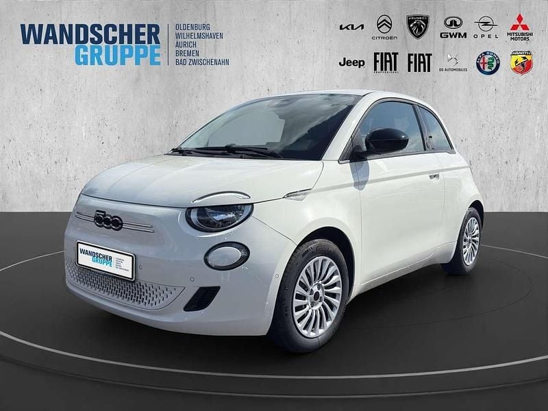 Arktis weiß Neu 2025 Fiat 500e Red Limousine | 32.490 € (Guter Preis) - Bild 1/4