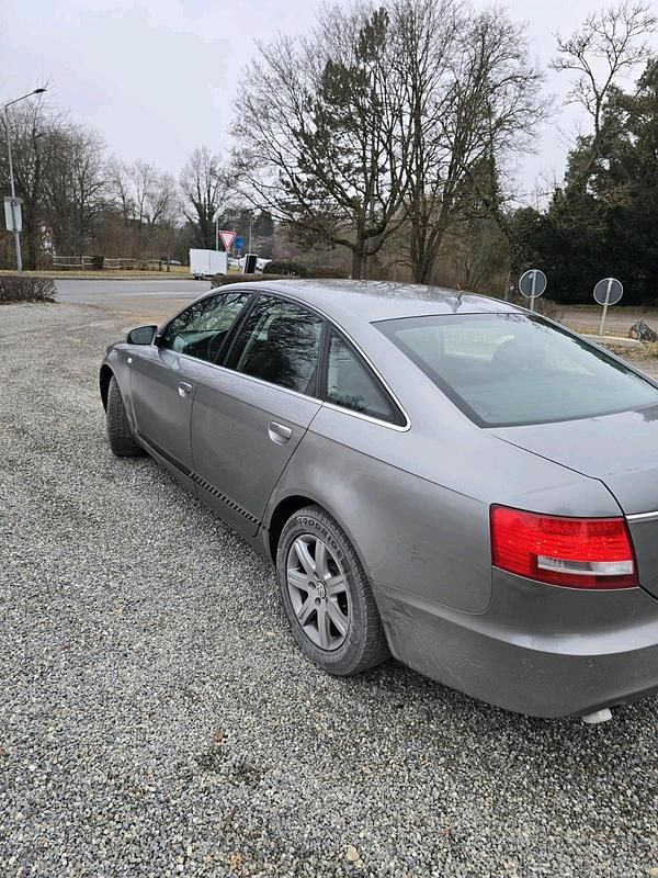 Gebraucht Audi A6 S-Line 225 PS (165 kW) 2005 Grau Limousine