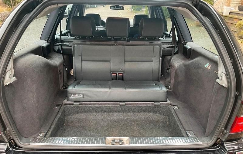 Gebraucht Mercedes E320 224 PS (164 kW) 2001 Schwarz Kombi