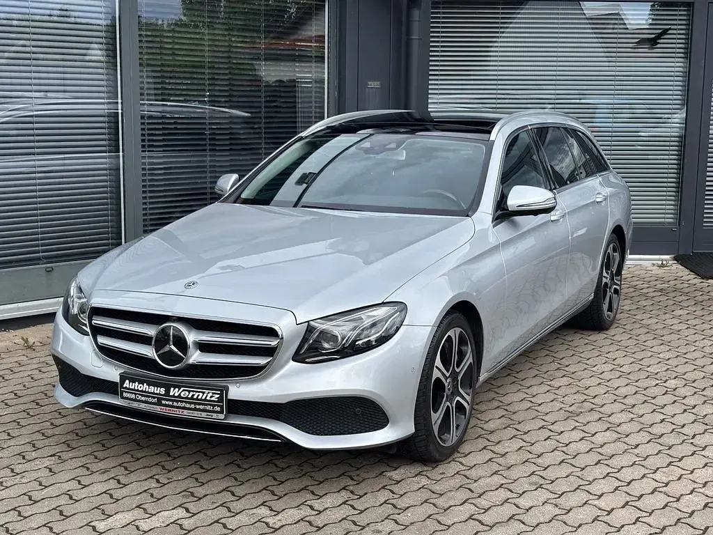 Gebraucht Mercedes E350 Avantgarde 258 PS (189 kW) 2018 Silber Limousine