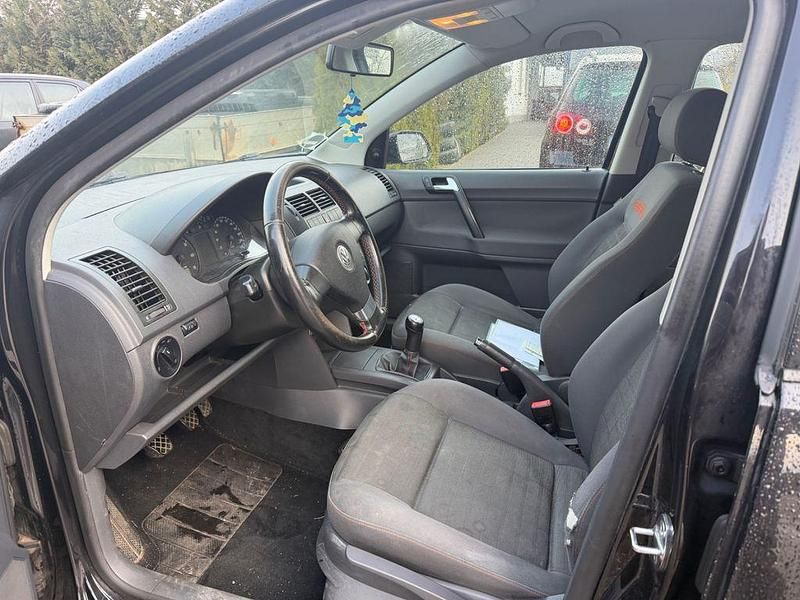 Second-hand VW Polo Goal 54 CP (39 kW) 2006 Negru Hatchback