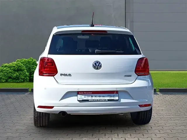 Gebraucht VW Polo Highline 110 PS (80 kW) 2017 Weiss Kleinwagen