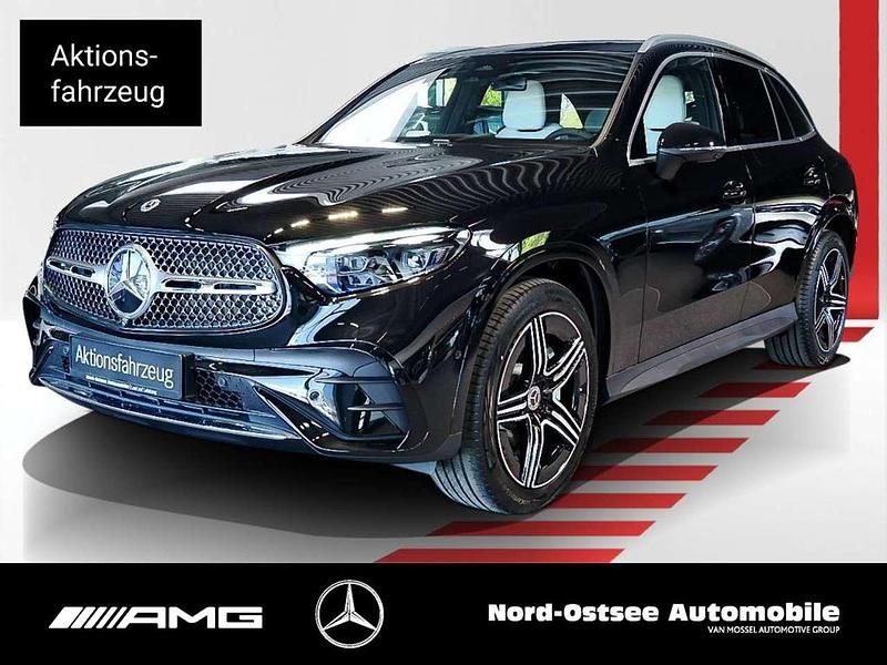 Metalliclack obsidianschwarz Gebraucht 2025 Mercedes GLC220 AMG SUV | 64.798 € (Superpreis) - Bild 1/4