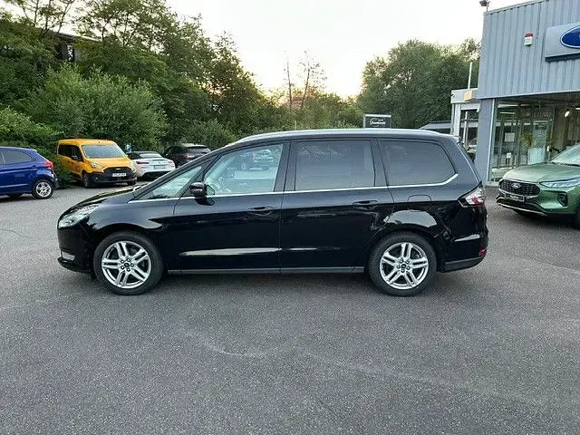 Używany Ford Galaxy Titanium 190 KM (139 kW) 2019 Czarny Minivan