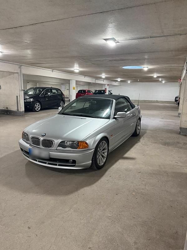 Gebraucht BMW 320 Cabriolet 170 PS (125 kW) 2001 Silber Cabrio