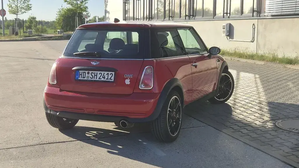 Occasion Mini ONE Seven 90 PK (66 kW) 2006 Rood Hatchback