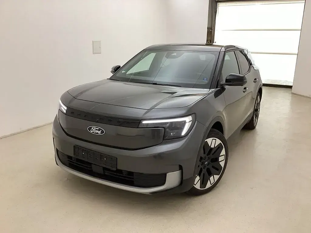 Usado Ford Explorer Premium 210 kW (286 CV) 2024 Gris SUV