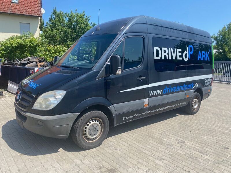 Schwarz Gebraucht 2008 Mercedes Sprinter Van | 5.900 € (Teuer) - Bild 1/4