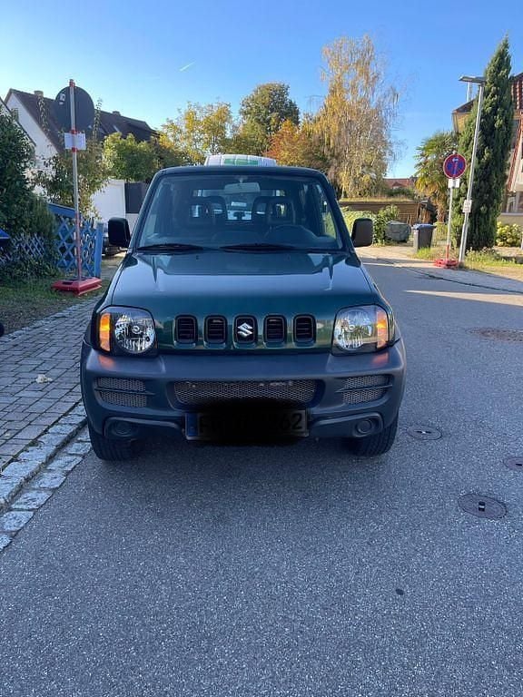 Grün Gebraucht 2006 Suzuki Jimny Club SUV | 4.500 € - Bild 1/4
