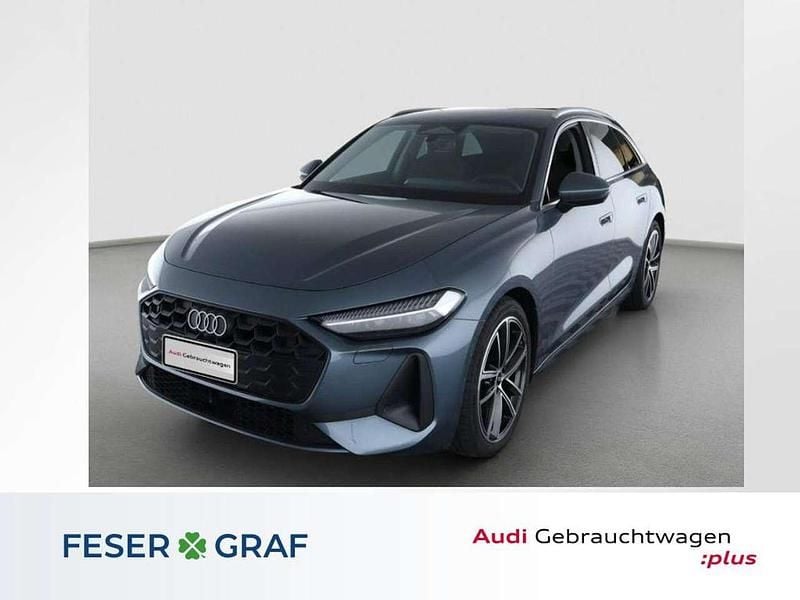 Horizontblau metallic Gebraucht 2024 Audi A5 Ambiente Coupé | 52.890 € (Superpreis) - Bild 1/4