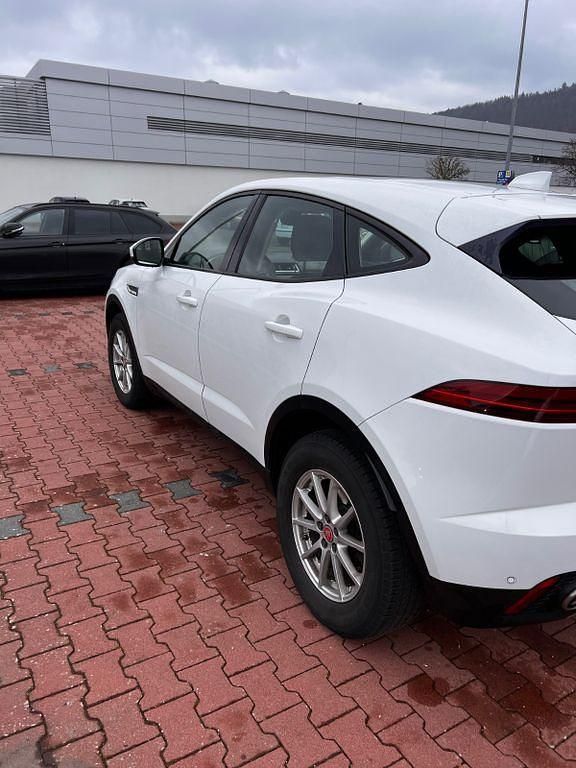 Gebraucht Jaguar E-Pace R-Dynamic 150 PS (110 kW) 2018 Weiß SUV