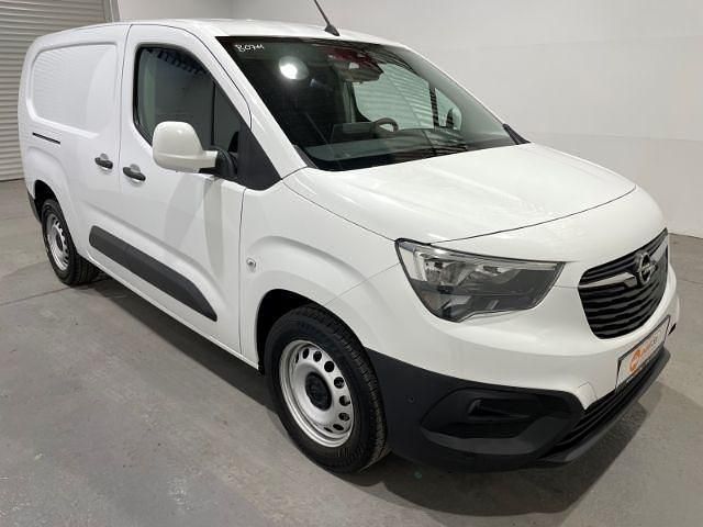 Second-hand Opel Combo 131 CP (96 kW) 2020 Alb Monovolum