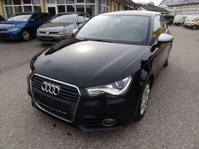 Gebraucht Audi A1 Attraction 122 PS (89 kW) 2010 Brillantschwarz Kleinwagen
