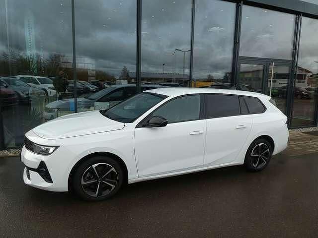 Gebraucht Opel Astra 131 PS (96 kW) 2024 Weiß Kombi