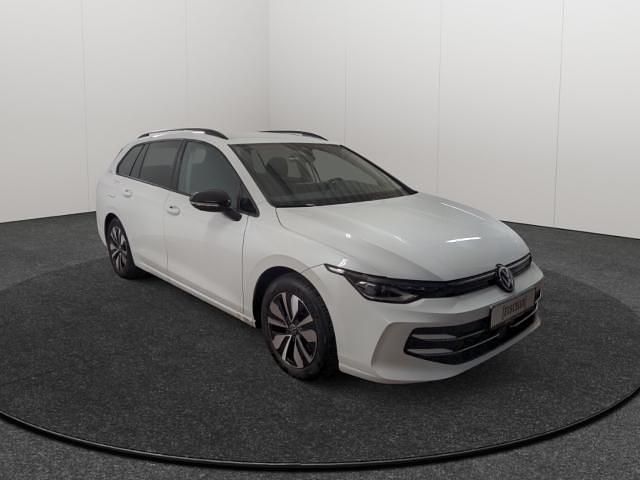 Gebraucht VW Golf VIII Goal 150 PS (110 kW) 2025 Weiss Kombi