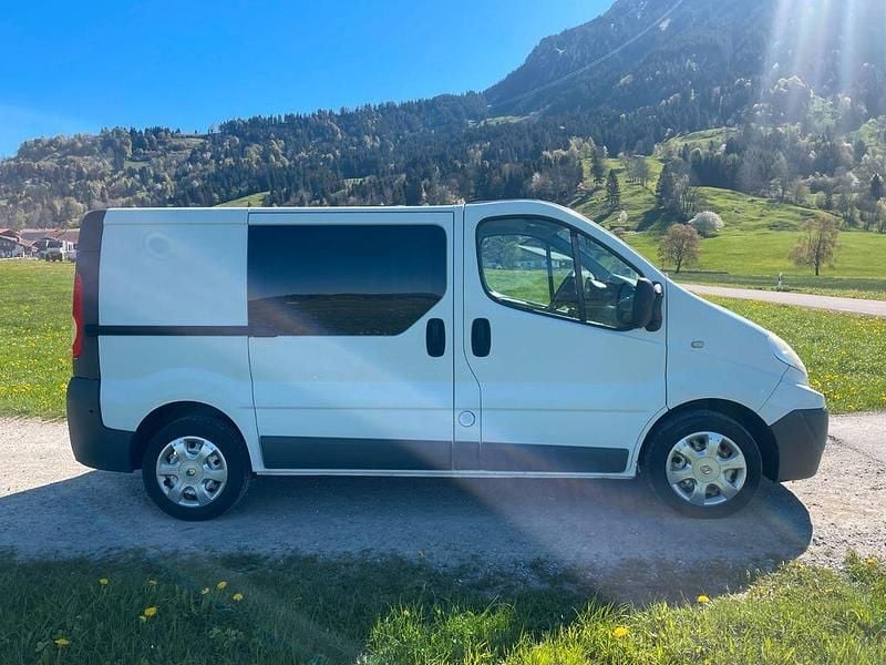 Brugt Renault Trafic 90 HK (66 kW) 2011 Hvid MPV