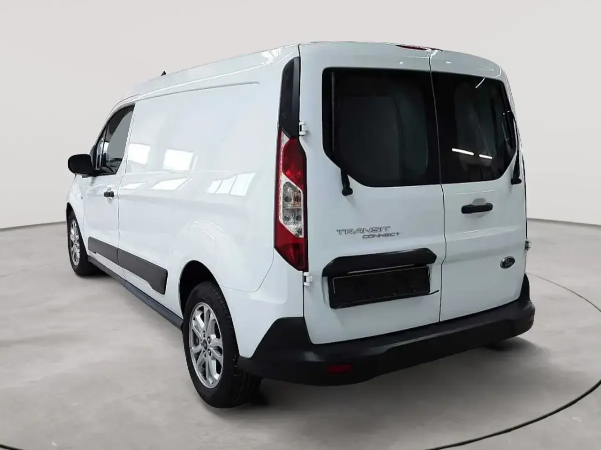 Gebraucht Ford Transit Trend 99 PS (72 kW) 2023 Frostweiss Van