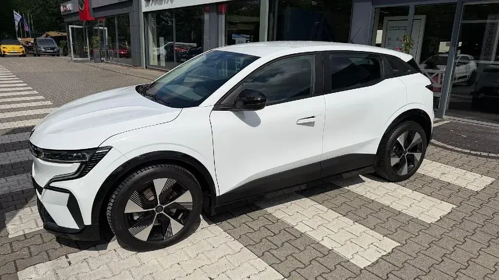 Occasion Renault Megane E-Tech Equilibre 96 kW (131 ch) 2023 Blanc Berline