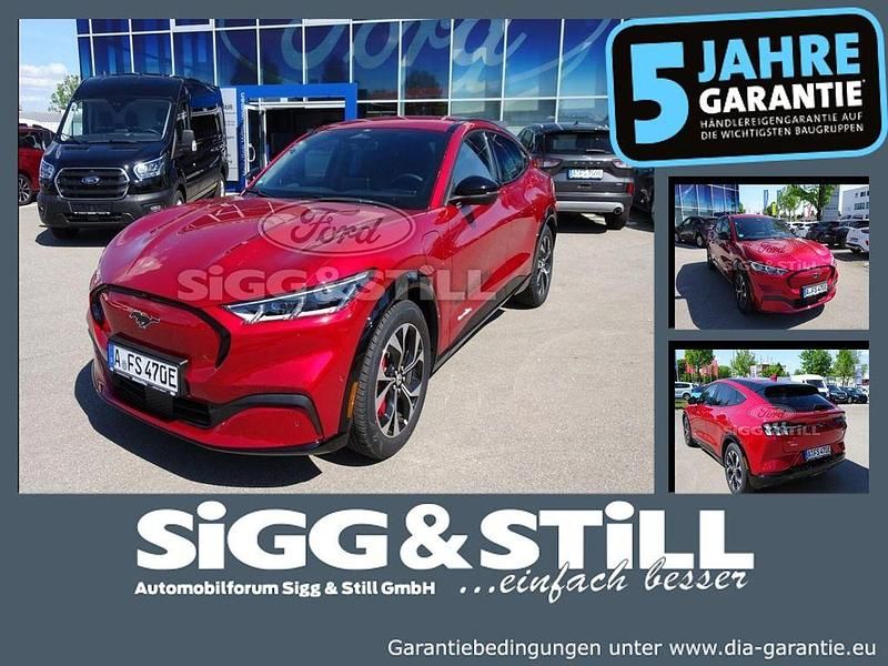 Lucidrot Gebraucht 2023 Ford Mustang Mach-E Extended Range SUV | 30.850 € (Superpreis) - Bild 1/4