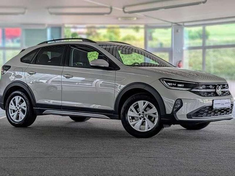 Gebraucht VW Taigo Life 116 PS (85 kW) 2024 Ascotgrau SUV