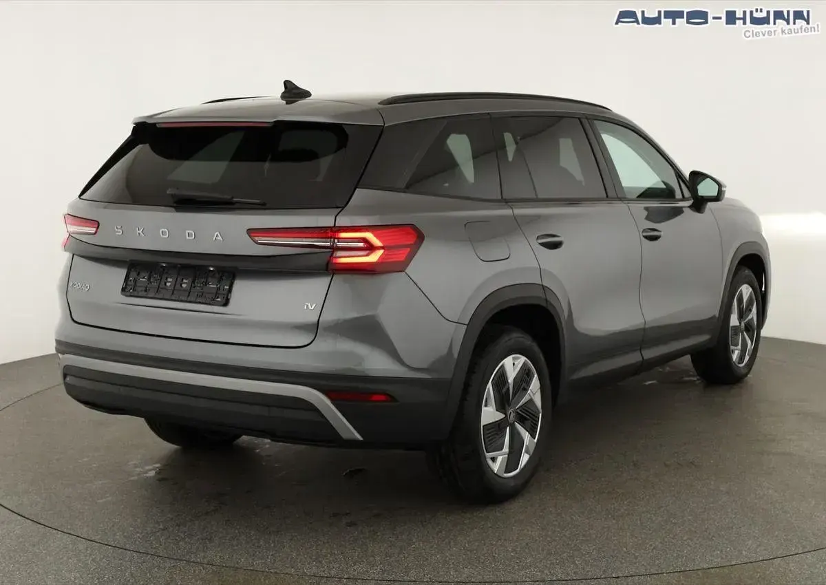 Neu Skoda Kodiaq Selection 204 PS (150 kW) 2026 Graphite grau metallic SUV