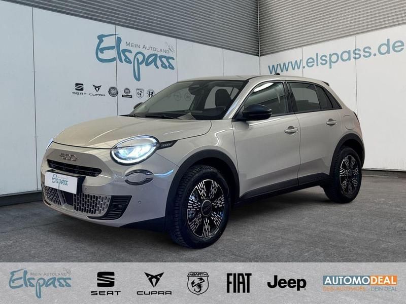 Beige Neu 2025 Fiat 600 Business SUV | 28.989 € (Teuer) - Bild 1/4