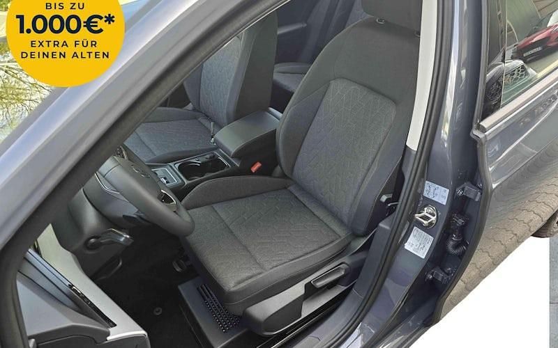 Gebraucht VW Golf VIII Goal 150 PS (110 kW) 2025 Grau Kombi