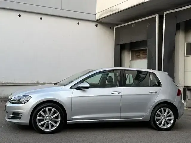 Gebraucht VW Golf VII Highline 140 PS (102 kW) 2013 Silber Limousine