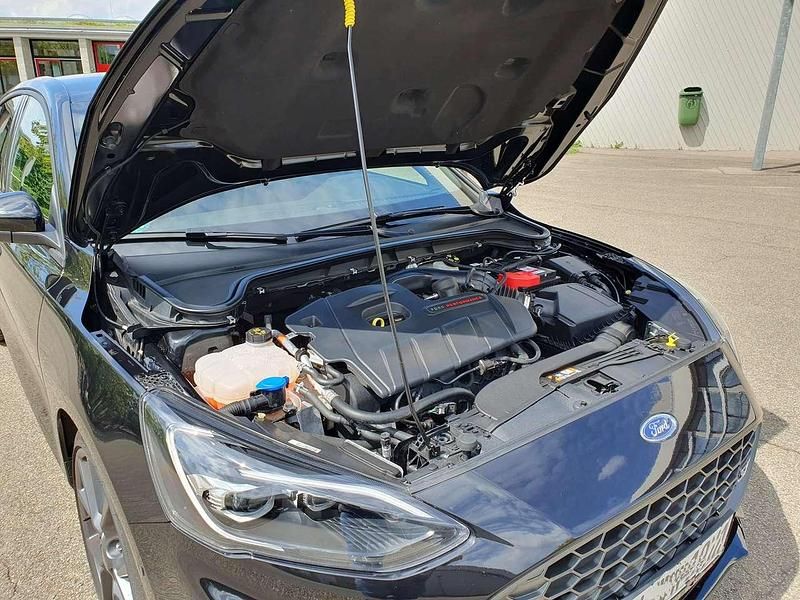 Gebraucht Ford Focus Performance Edition 280 PS (205 kW) 2022 Schwarz Limousine