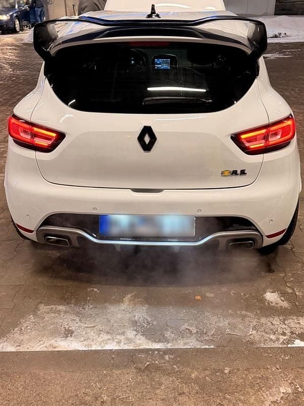 Gebraucht Renault Clio IV R.S. 200 PS (147 kW) 2016 Weiß Kleinwagen