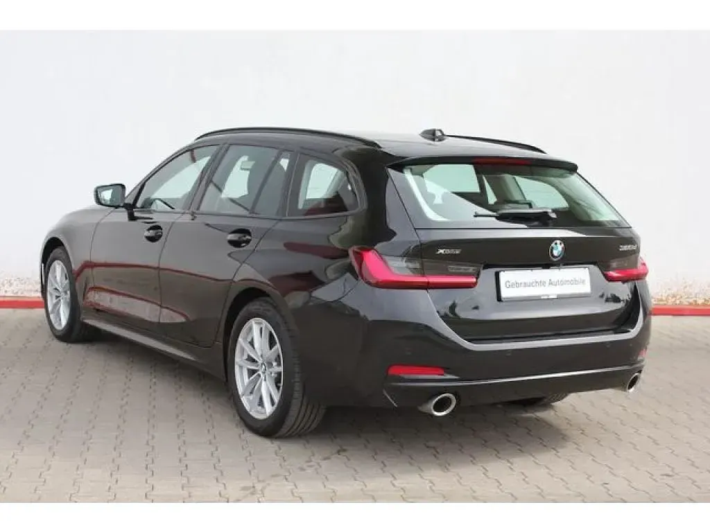 Gebraucht BMW 320 Shadowline 190 PS (139 kW) 2023 Schwarz Kombi