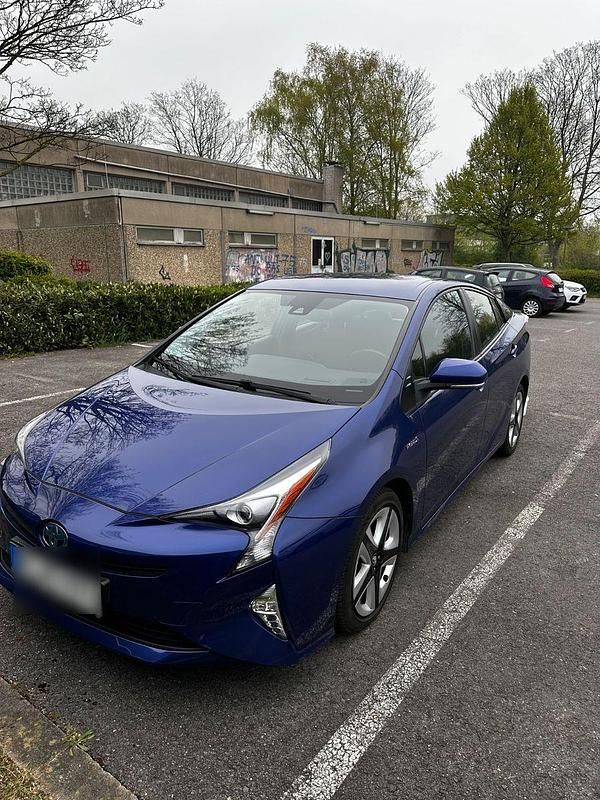 Blau Gebraucht 2016 Toyota Prius Comfort Kleinwagen | 14.000 € (Guter Preis) - Bild 1/4