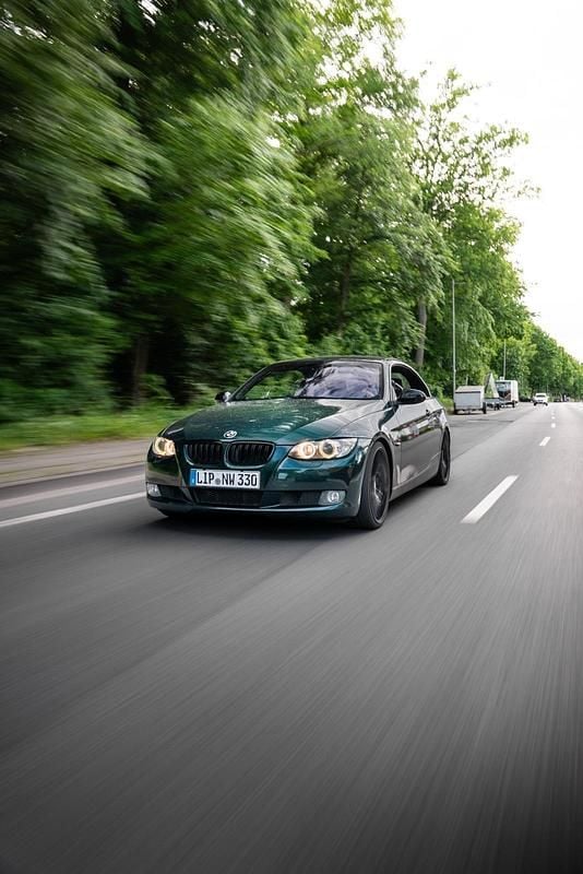 Grün Gebraucht 2007 BMW 330 Cabriolet M Sport Cabrio | 10.000 € (Fairer Preis) - Bild 1/4