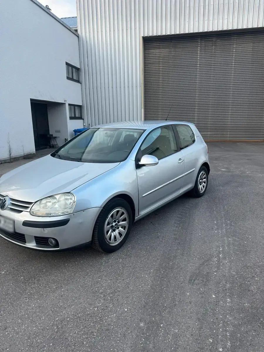 Gebraucht VW Golf V 75 PS (55 kW) 2006 Silber Kleinwagen