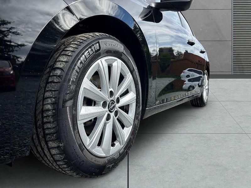 Gebraucht Opel Astra Edition 110 PS (80 kW) 2024 Karbon schwarz Limousine